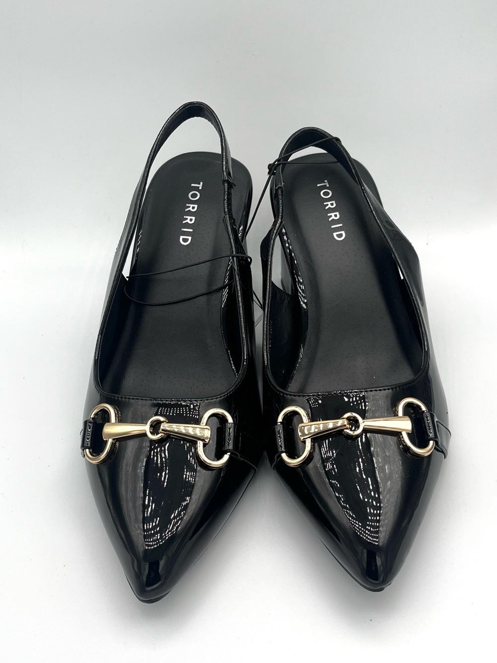 NWT!  torrid Black Patent Slingback Heels with Gold Bit Detail 7.5W